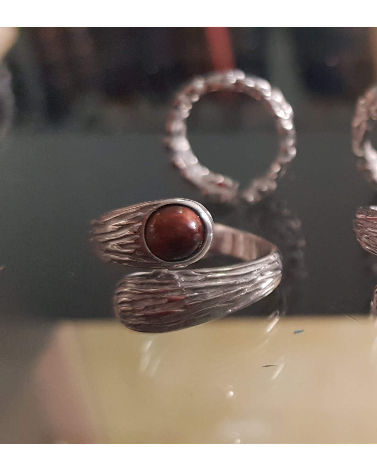 Anillo Abrazo con Piedra